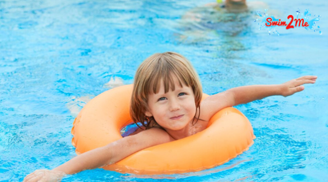 What Are the Benefits of Baby Swimming Lessons?